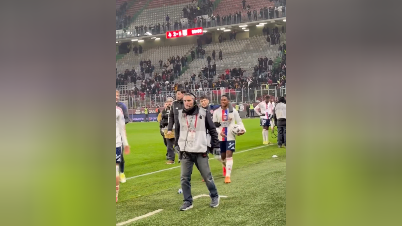 开云体育官网-包含赛前法甲焦点战；里昂刷新队史纪录；气氛紧张；团队化学反应显著的词条