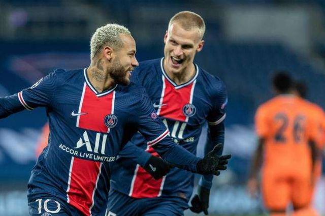 冲刺阶段巴黎圣日耳曼战术微调——CBA季后赛节点到来，气氛紧张，团队化学反应显著的简单介绍