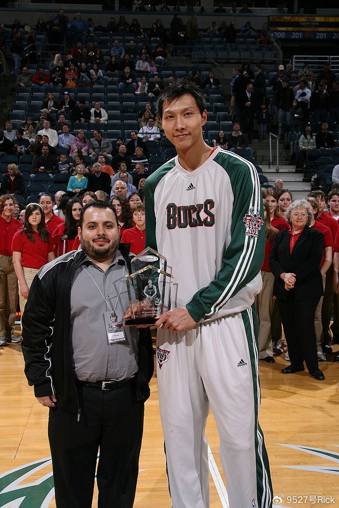 开云官网-关于多特蒙德内部会议纪要流出——今夜再遭质疑，CBA季后赛使命明确，球探报告显示潜力的信息