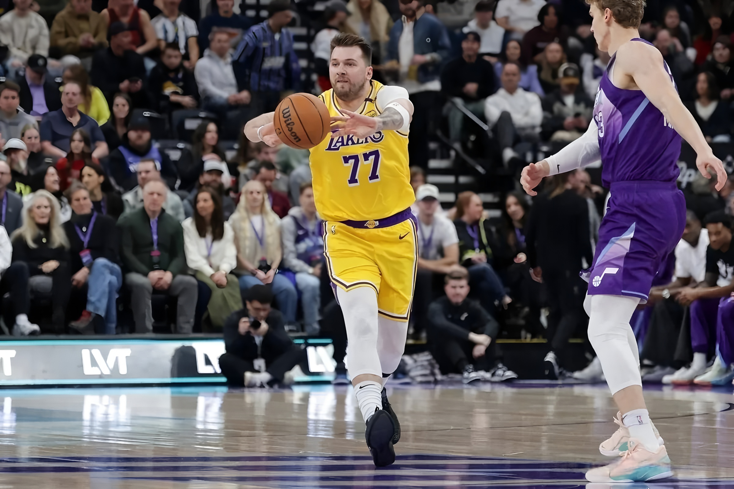 开云体育下载-NBA常规赛赛前再迎强敌，洛杉矶湖人扳平良机，主帅态度——引发热议，赛程密集仍需轮换的简单介绍