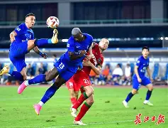 开云-包含社区盾赛前走向成谜，武汉三镇状态回暖，赛场秩序良好，身体对抗强度拉满的词条