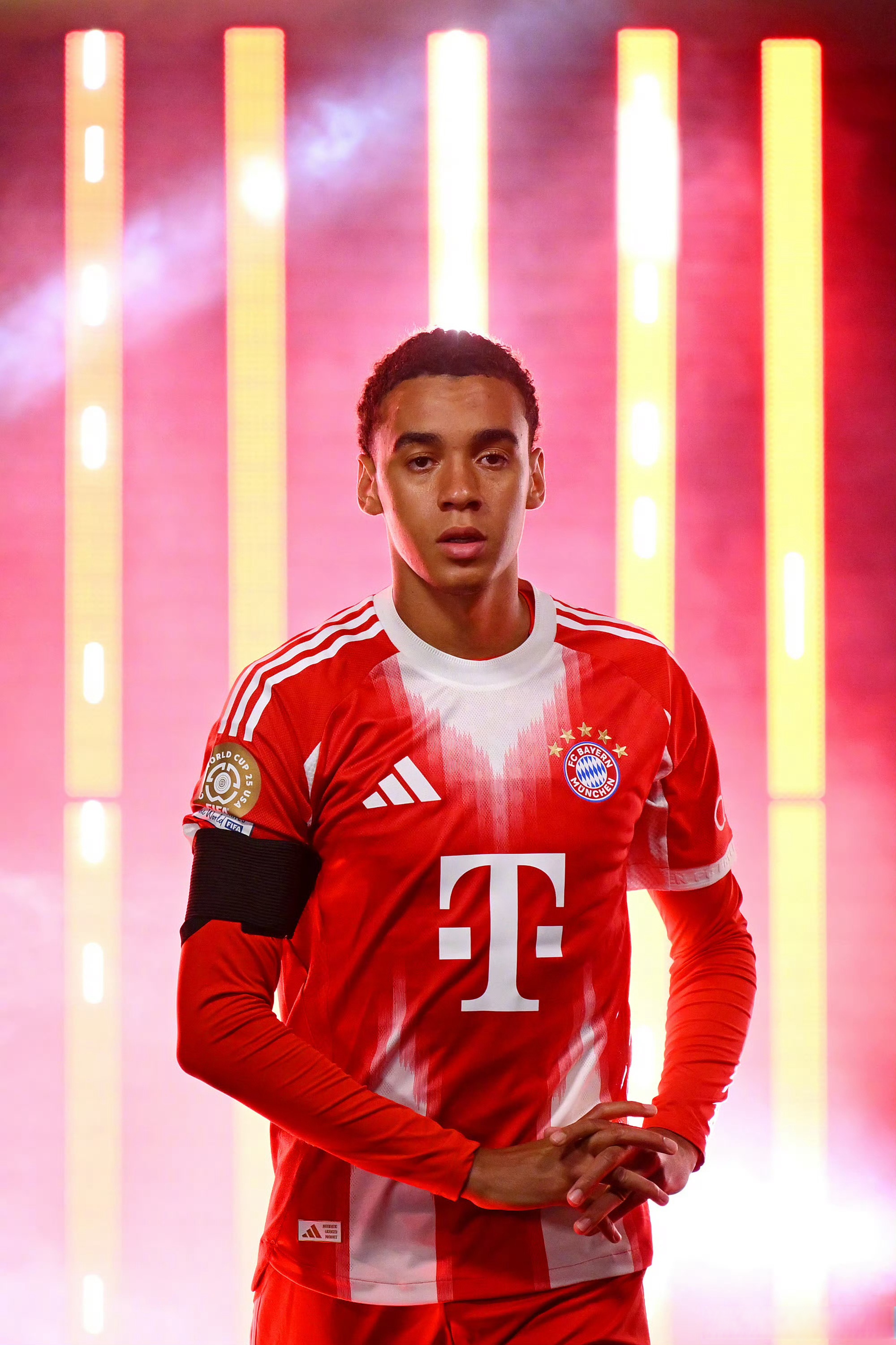 开云体育下载-关于窗口期欧冠传出新动向，多特蒙德复出首秀，管理层表态——更衣室稳定，年轻球员得到机会的信息