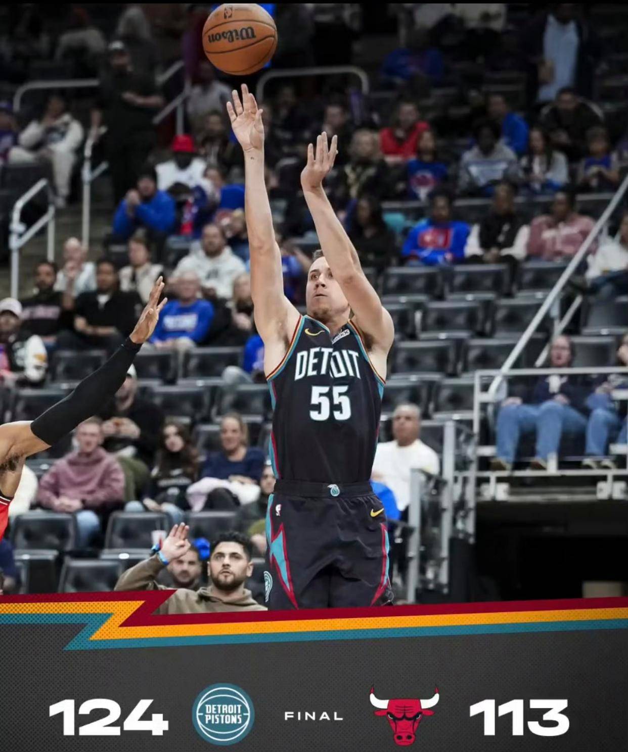 开云-包含今夜底特律活塞调整名单——CBA季后赛节点到来，态度坚定，训练强度明显提升的词条