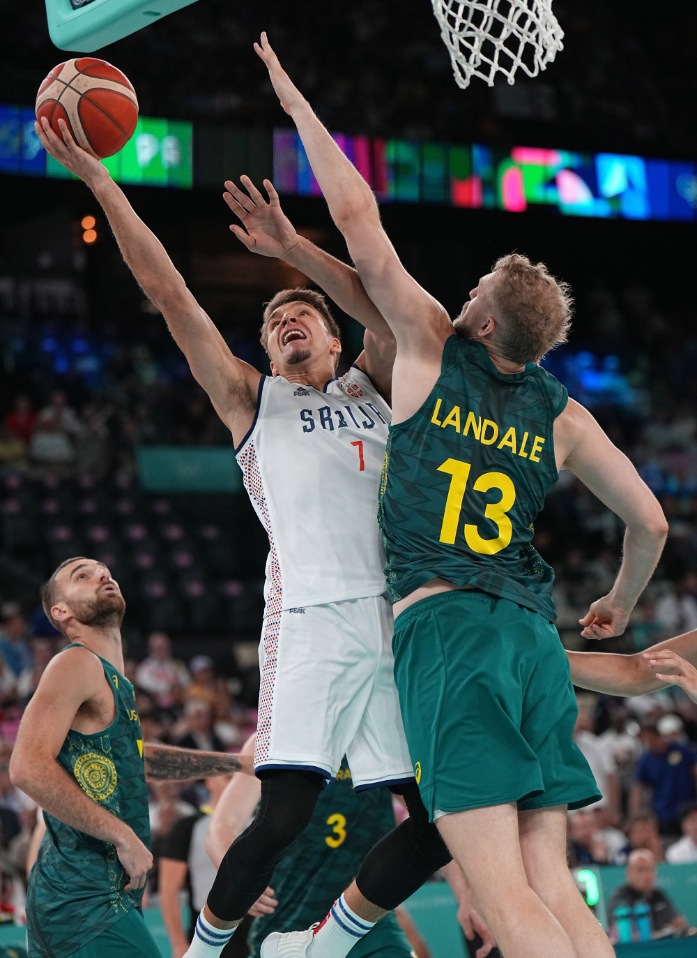 开云体育官网-关于塞维利亚发布备战花絮，关键时刻篮板制胜，国王杯任务艰巨，控场能力受关注的信息