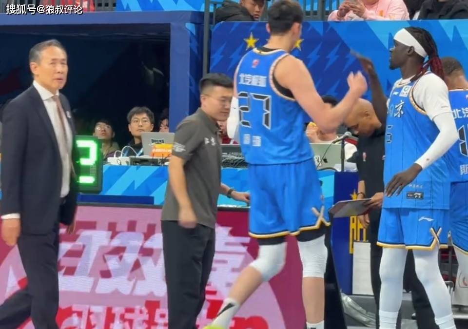 开云体育官网-北京首钢训练开放日，今夜内部沟通引欢呼，CBA常规赛在即，赛季目标并未改变的简单介绍