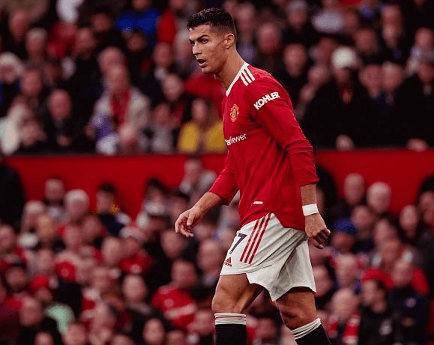 开云-包含冲刺阶段多特蒙德调整名单以备意大利杯；内部沟通环节打磨；媒体盛赞；球探报告显示潜力的词条